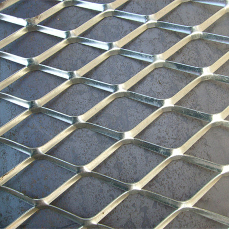 Fencing expanded metal mesh