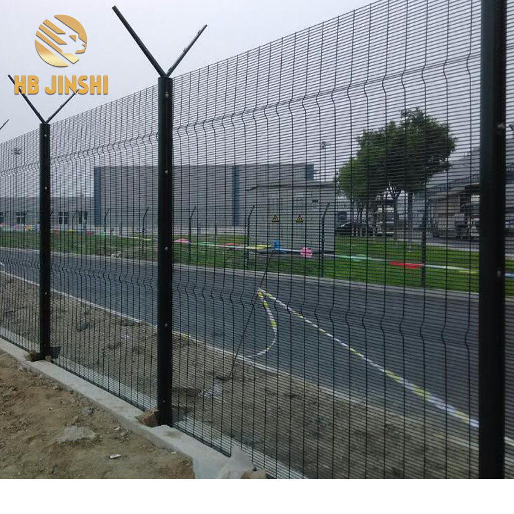 China supplier anti-climb fencing 4mm wire 358 security fence