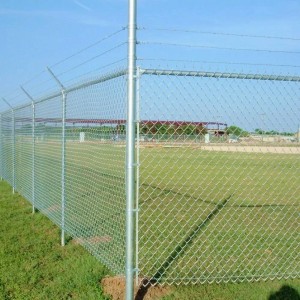 Galvanized steel chain link fence 8 ft high x 25 ft rolls